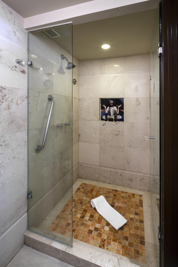 Quarto Duplo
